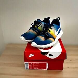 Nike Roshe Run Men’s 8.5 Sunrise Athletic Running Sneakers Trainers w/Box